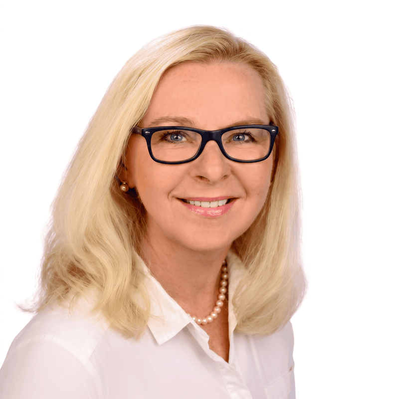 Irina, Medical Beauty Coach und Gründerin von MyGosiDerm